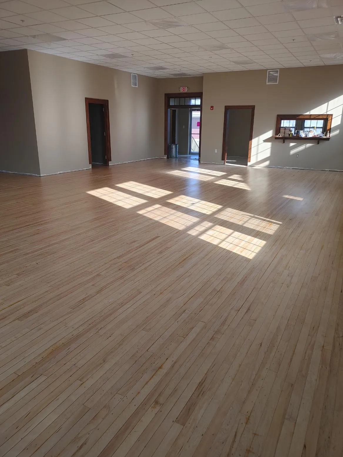 Commercial space with hardwood